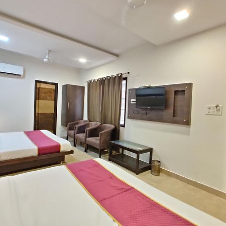 Hotel The Grandpark Amritsar Extérieur photo