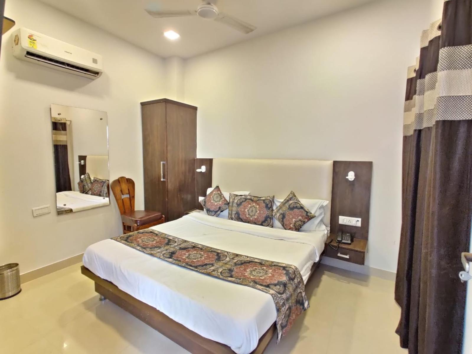 Hotel The Grandpark Amritsar Extérieur photo
